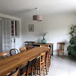 Casa de Férias Le Printemps, Maison 15 Pers Avec Piscine