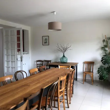 Semesterbostad Le Printemps, Maison 15 Pers Avec Piscine