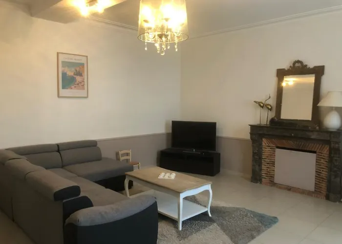 Le Printemps, Maison 15 Pers Avec Piscine * Cheviré-le-Rouge