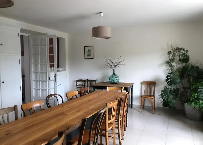 Casa de Férias Le Printemps, Maison 15 Pers Avec Piscine