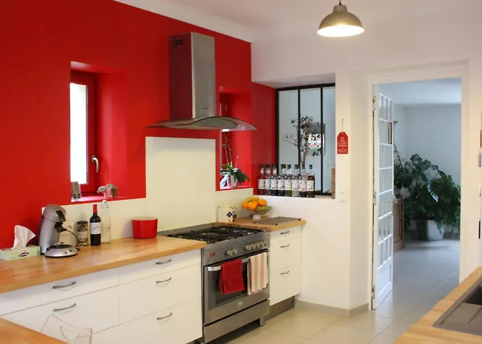 Le Printemps, Maison 15 Pers Avec Piscine Casa de Férias Cheviré-le-Rouge