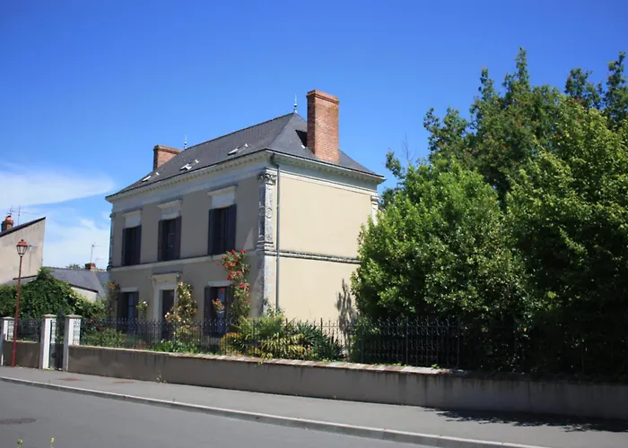 Le Printemps, Maison 15 Pers Avec Piscine Casa de Férias *